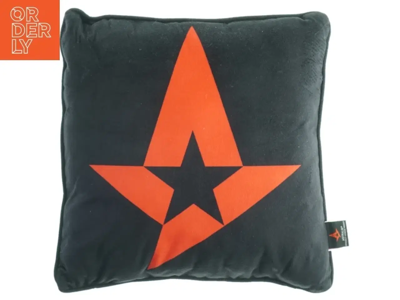 Billede 1 - Astralis Pude fra Astralis (str. 38 x 38 cm)