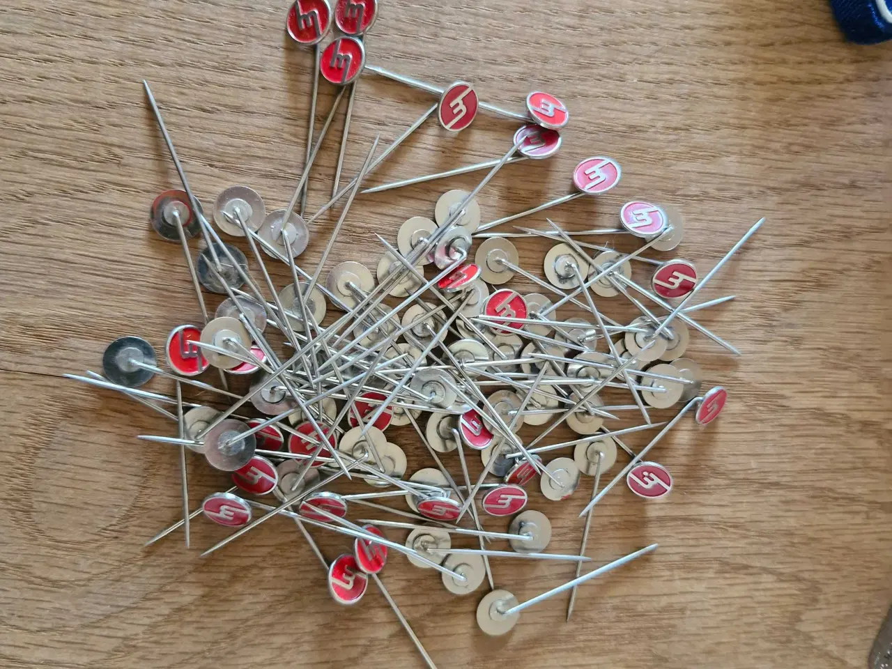 Billede 2 - Mazda ting 