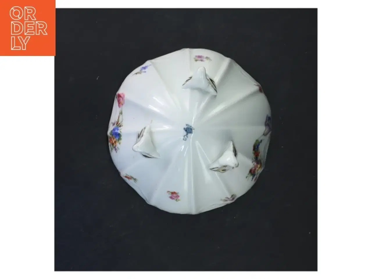 Billede 2 - Porcelænsfad med blomsterdekor (str. 10x17 cm)