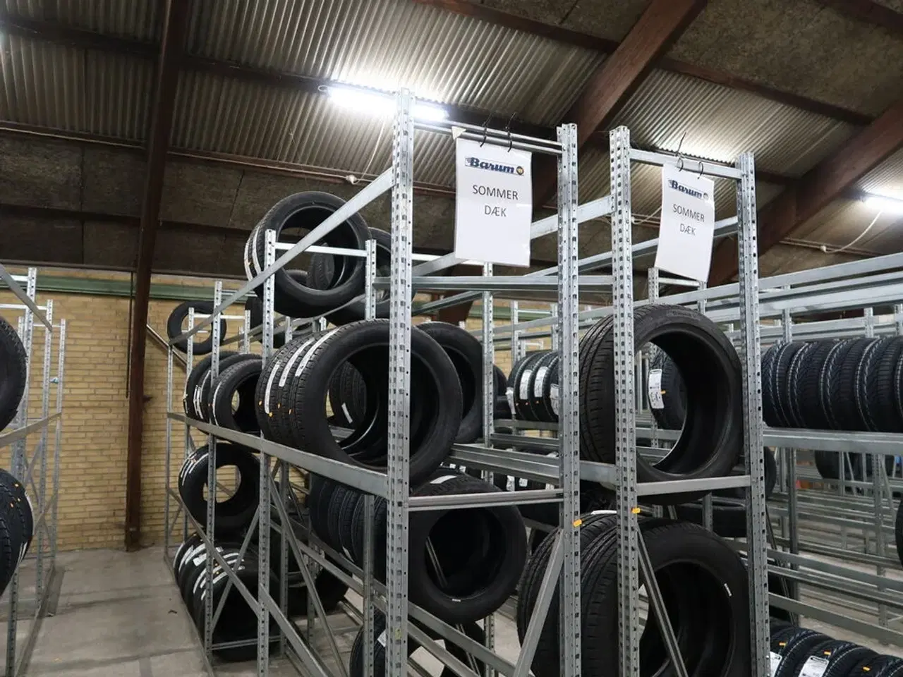 Billede 2 - 8 fag dækreoler uden indhold