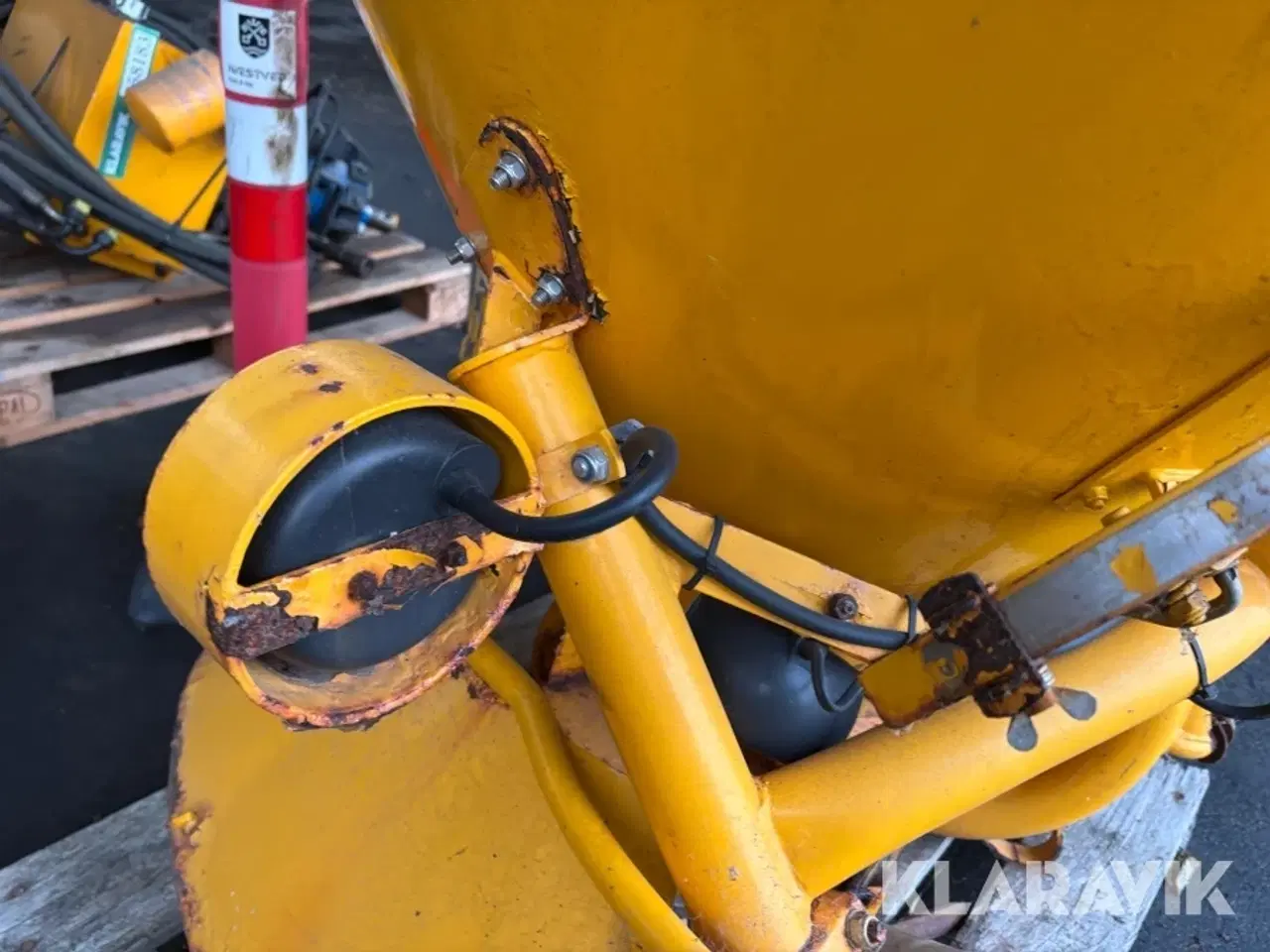 Billede 8 - Saltspreder Bogballe FS220