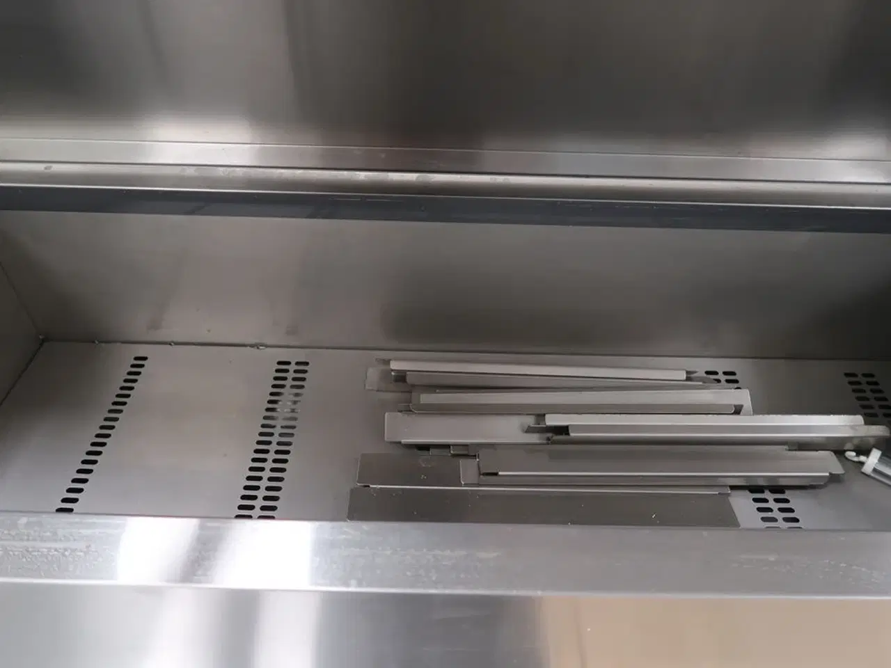 Billede 4 - Kølebord GGM GASTRO ZBG208ND
