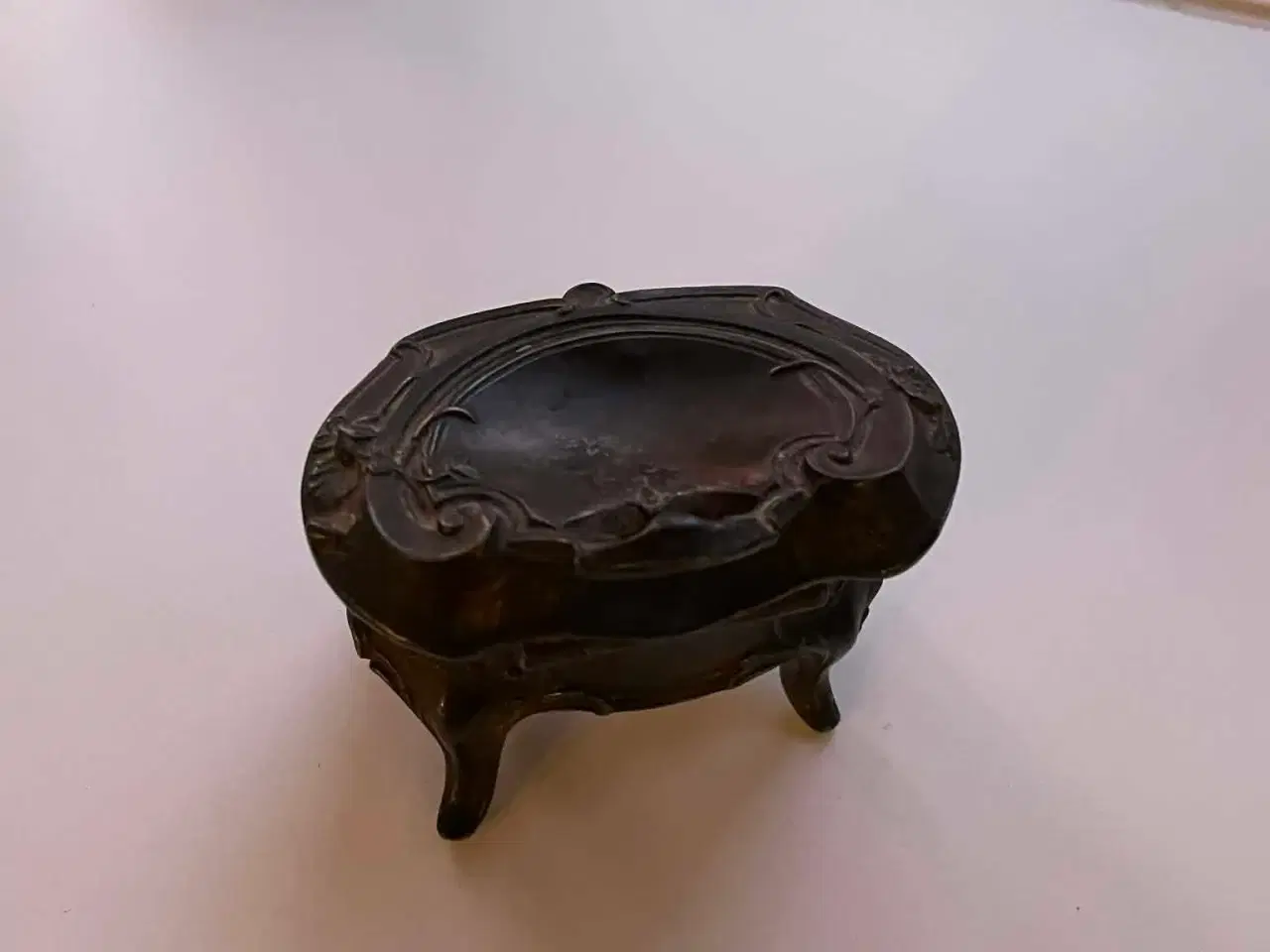 Billede 2 - Antik smykkeskrin 