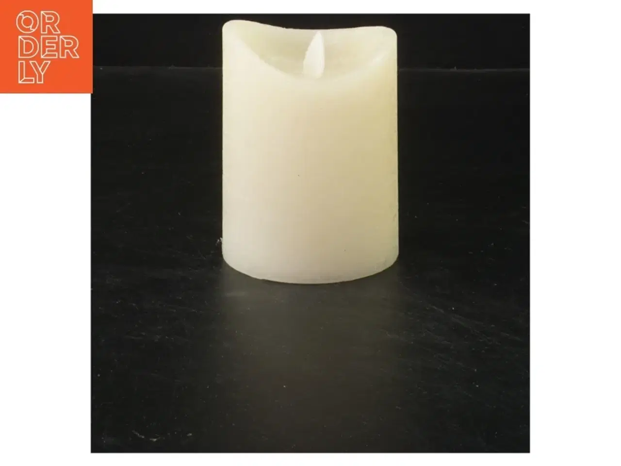 Billede 1 - LED stearinlys med timer fra Realistic Flame (str. 10x7,5 cm)