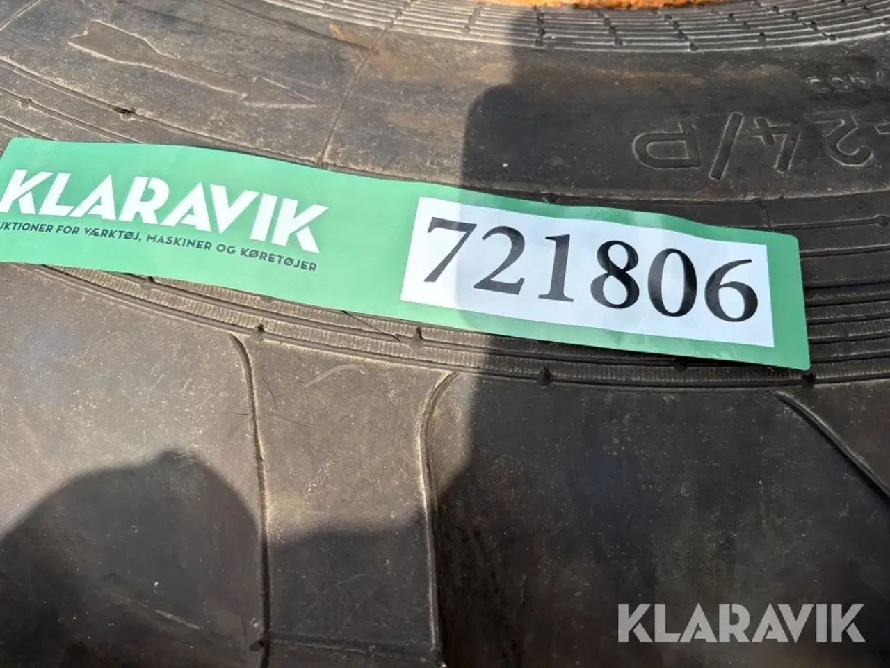 Billede 8 - Traktordæk komplet Dneproshin