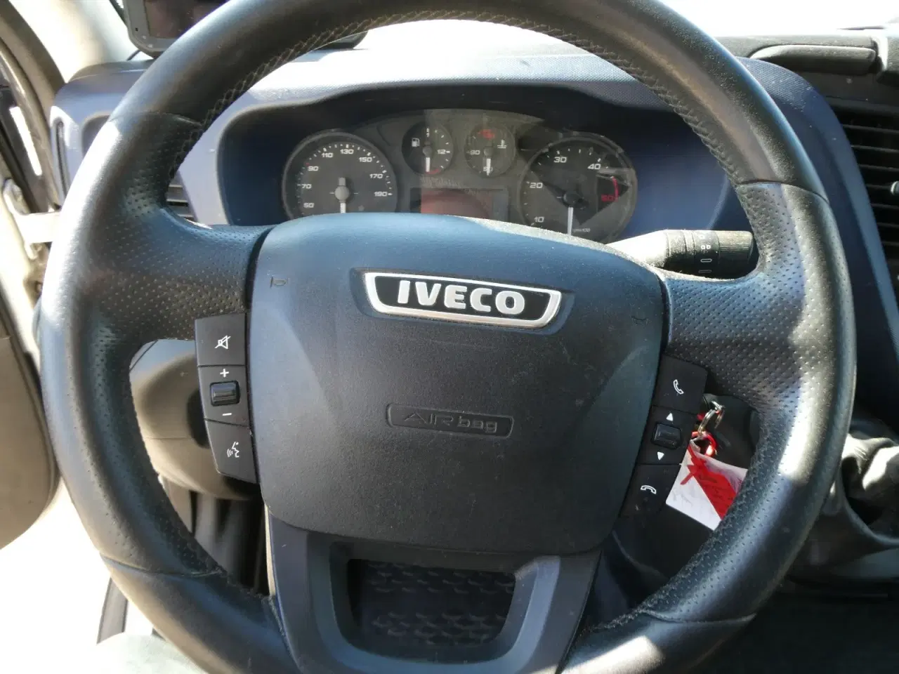 Billede 10 - Iveco Daily 2,3 35S16 Alukasse m/lift AG8
