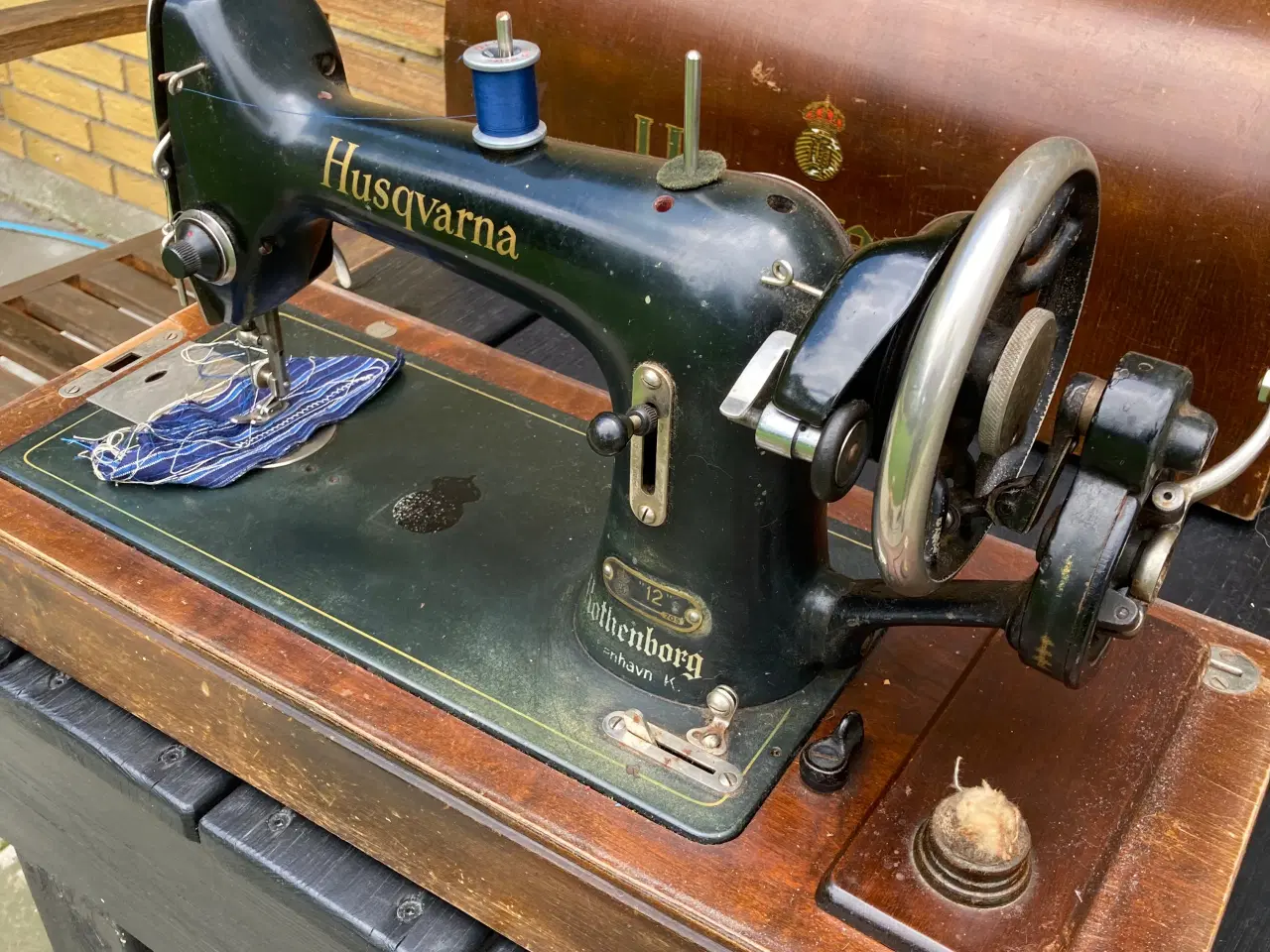 Billede 2 - Gammel husqvarna symaskine 
