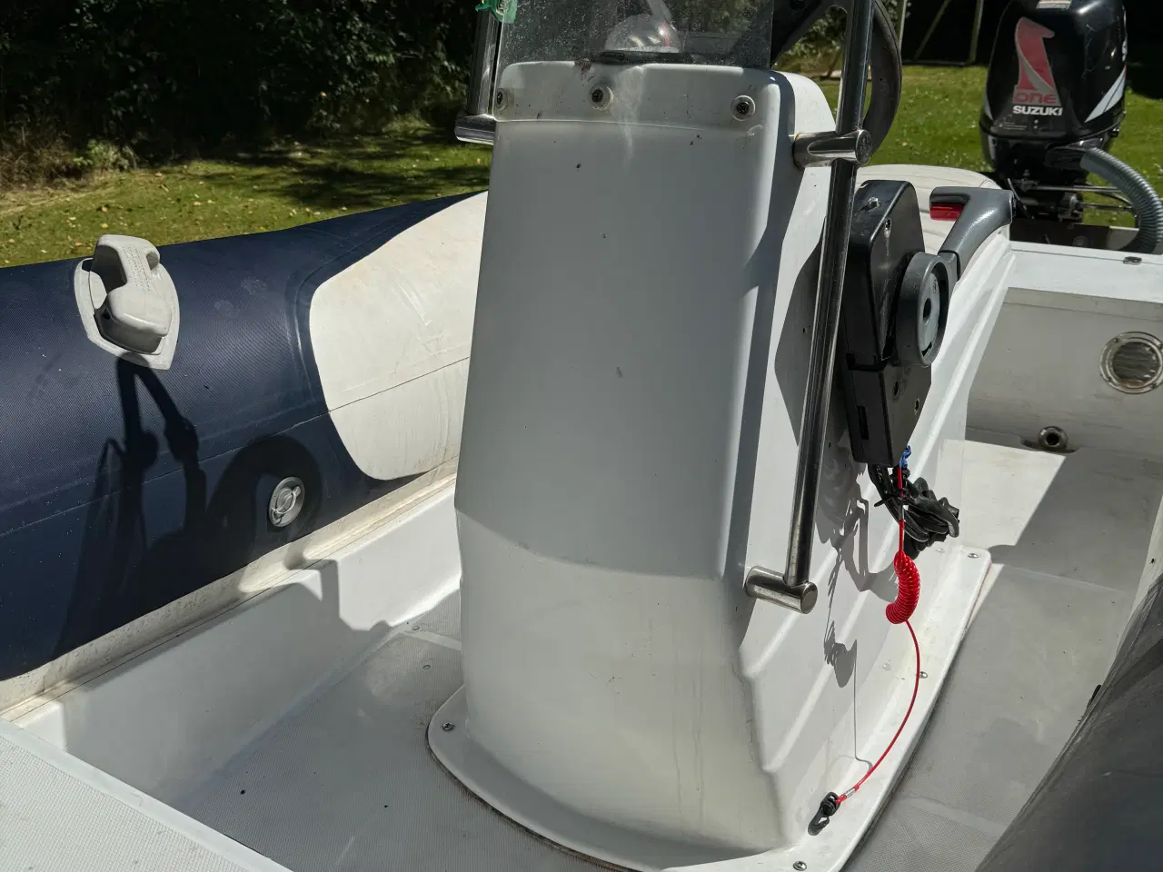 Billede 6 - Double-O 450 Rib m. 50hk Suzuki 4-takt og trailer