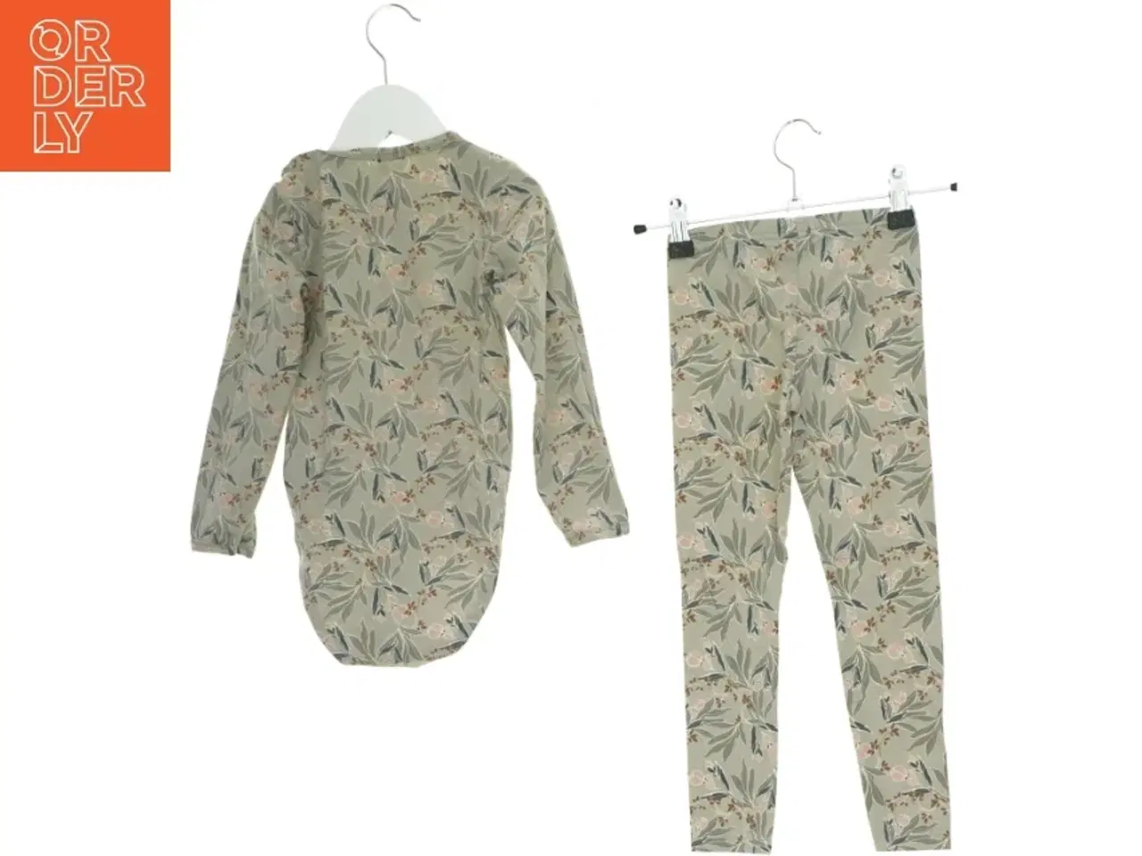 Billede 2 - Sæt (2 stk.) fra Müsli (str. 98 cm)