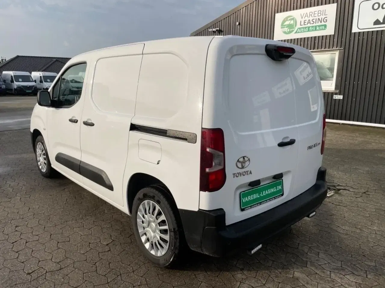 Billede 9 - Toyota ProAce City 1,5 D 102 Medium Comfort