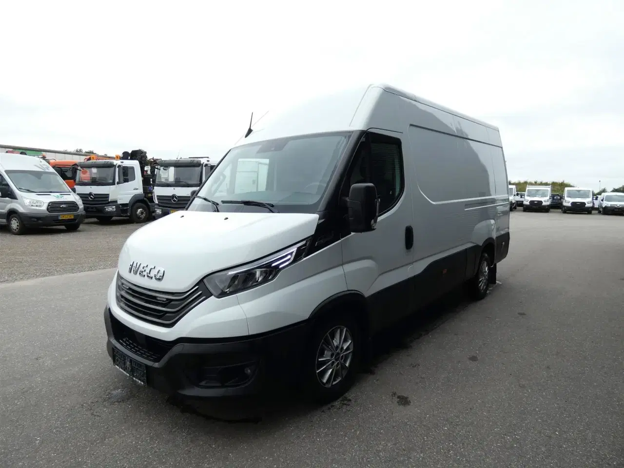 Billede 4 - Iveco Daily 35S18 12m3 3,0 D 180HK Van 8g Aut.