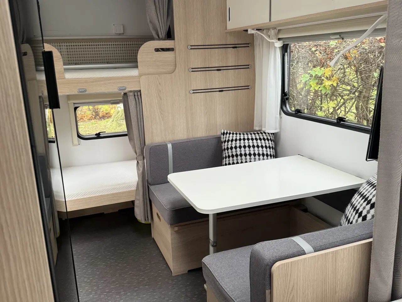 Billede 12 - Adria Aviva 472 PK - køjevogn. 