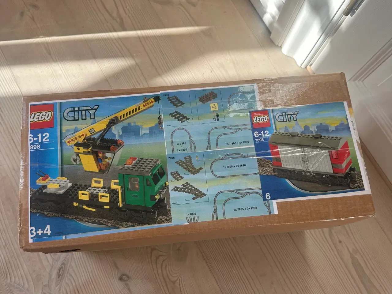 Billede 1 - Lego tog, skinner og station