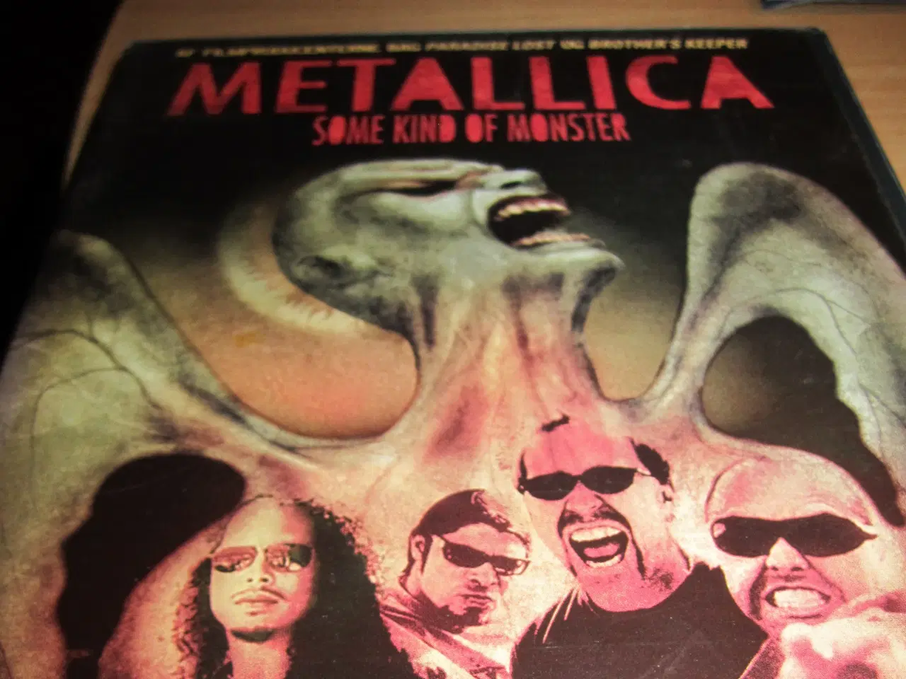 Billede 1 - METALLICA. Som kind og monster. Dvd.