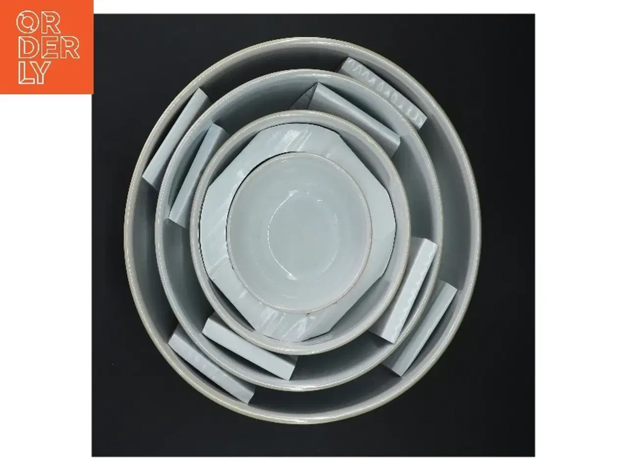 Billede 4 - Sæt af keramiske skåle fra Knabstrup (str. Ø 25 og 20,5 og 15,5 og 10 cm)