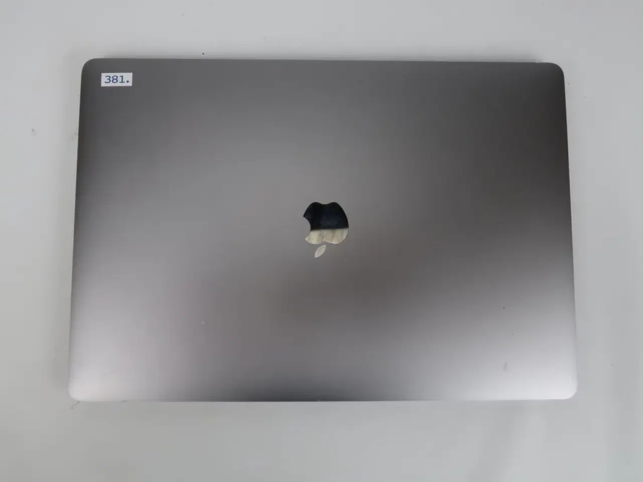 Billede 1 - Apple Macbook Pro 15,4"