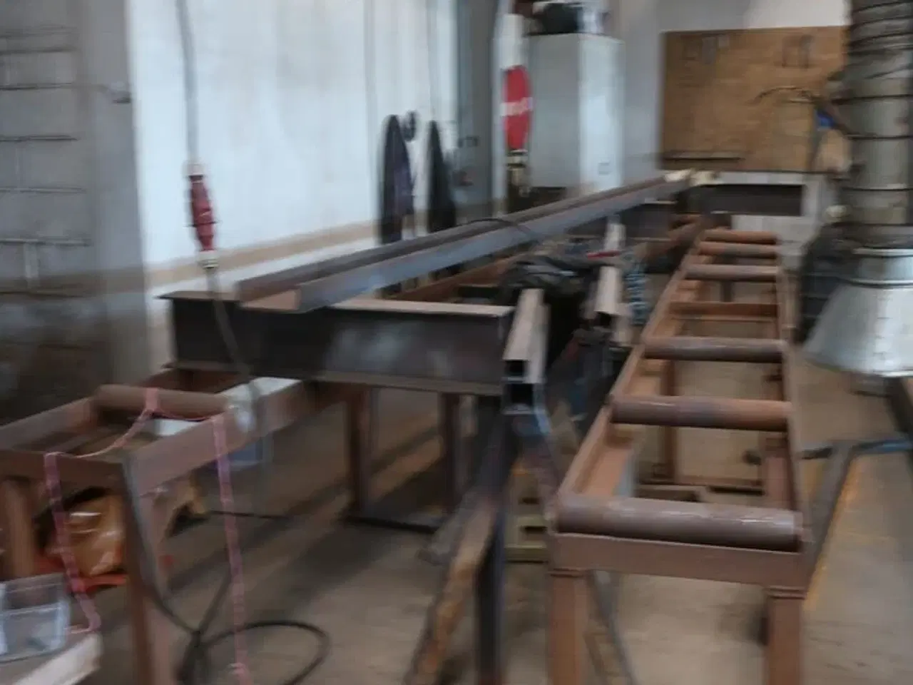 Billede 16 - 2 stk. rullebaner, bukke m.m.