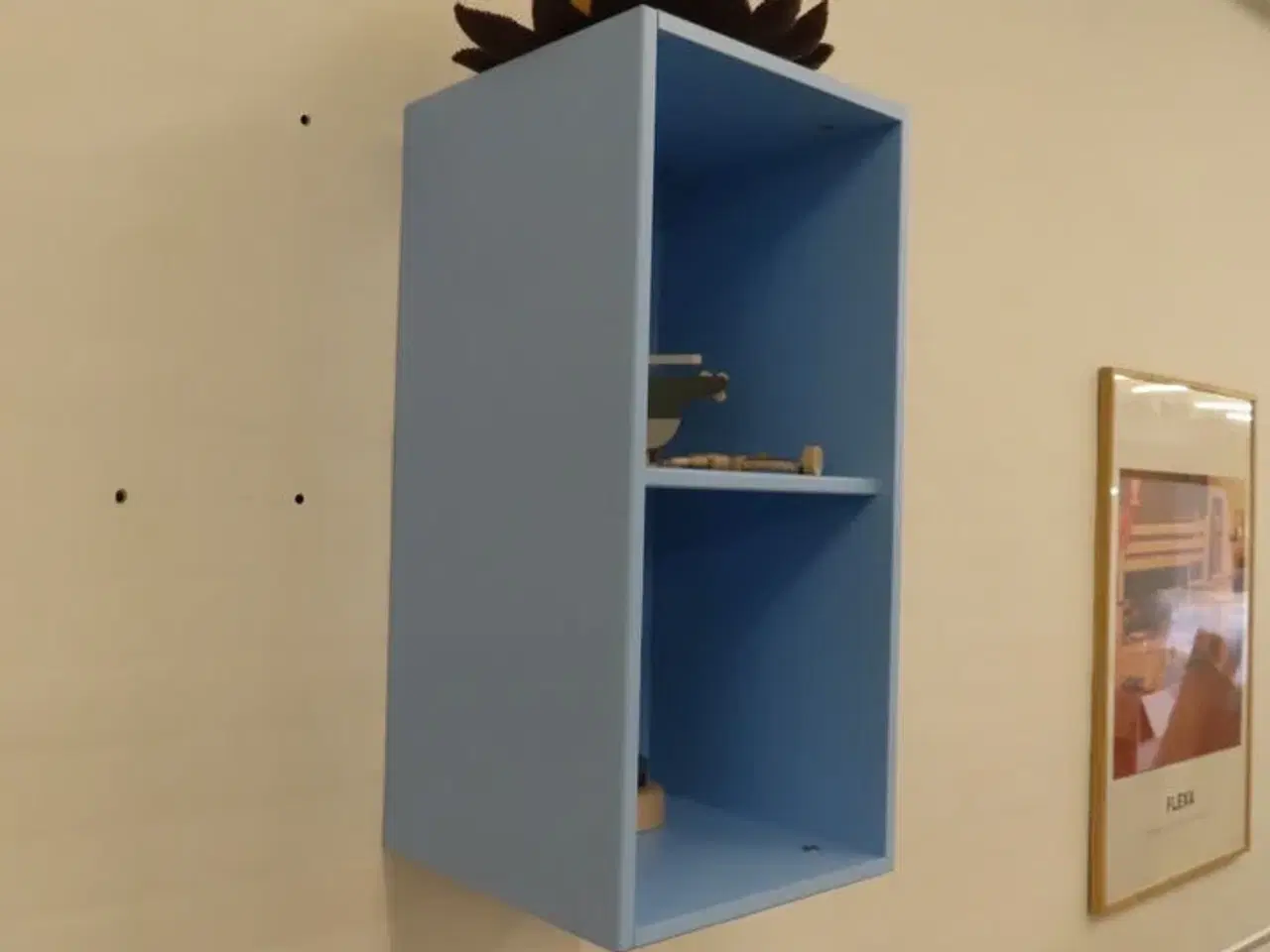 Billede 1 - Væghængt reolmodul FLEXA