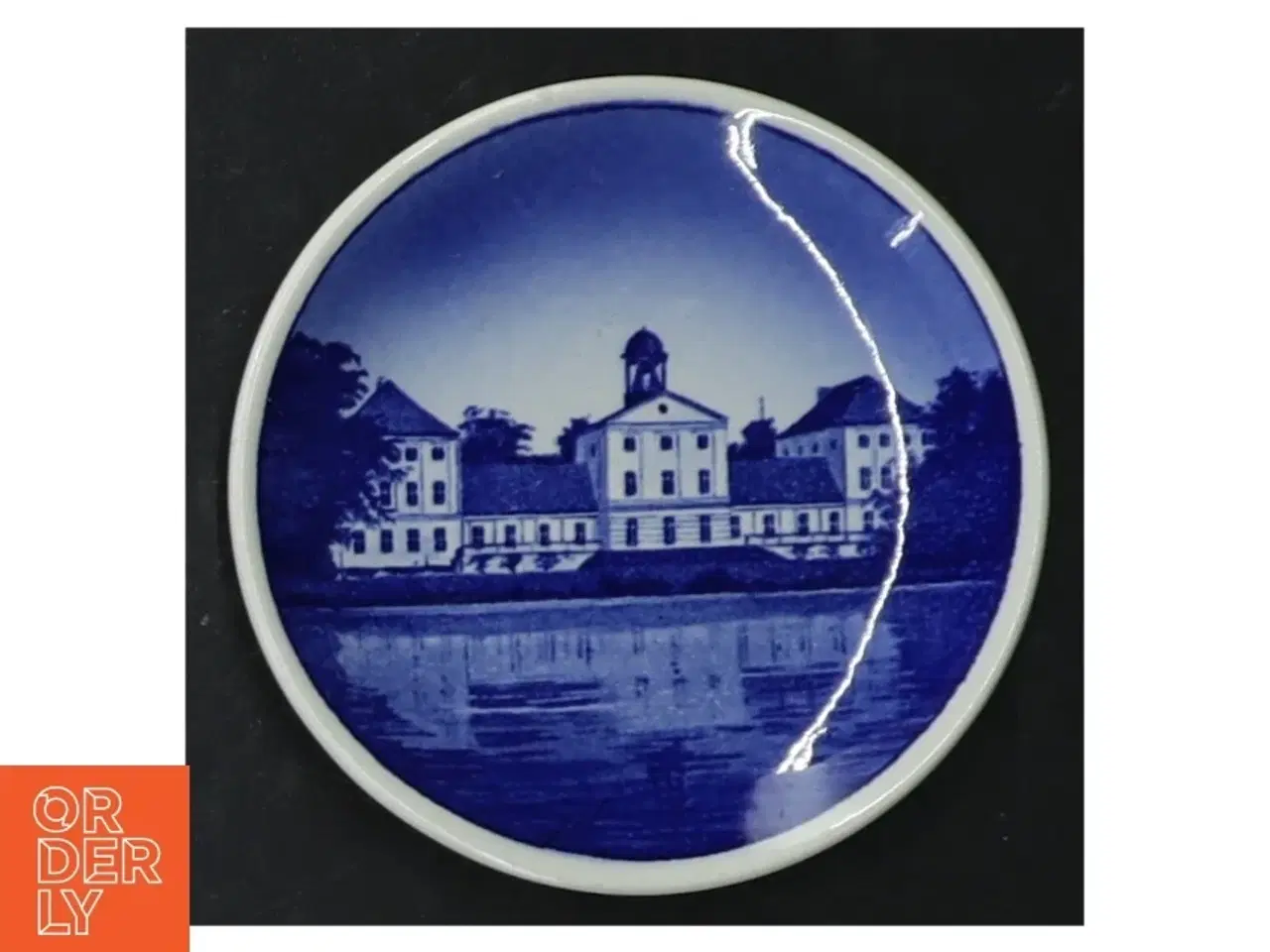 Billede 8 - Blå og hvid porcelænsvægplatter (str. Ø 8 cm. 6 styk)
