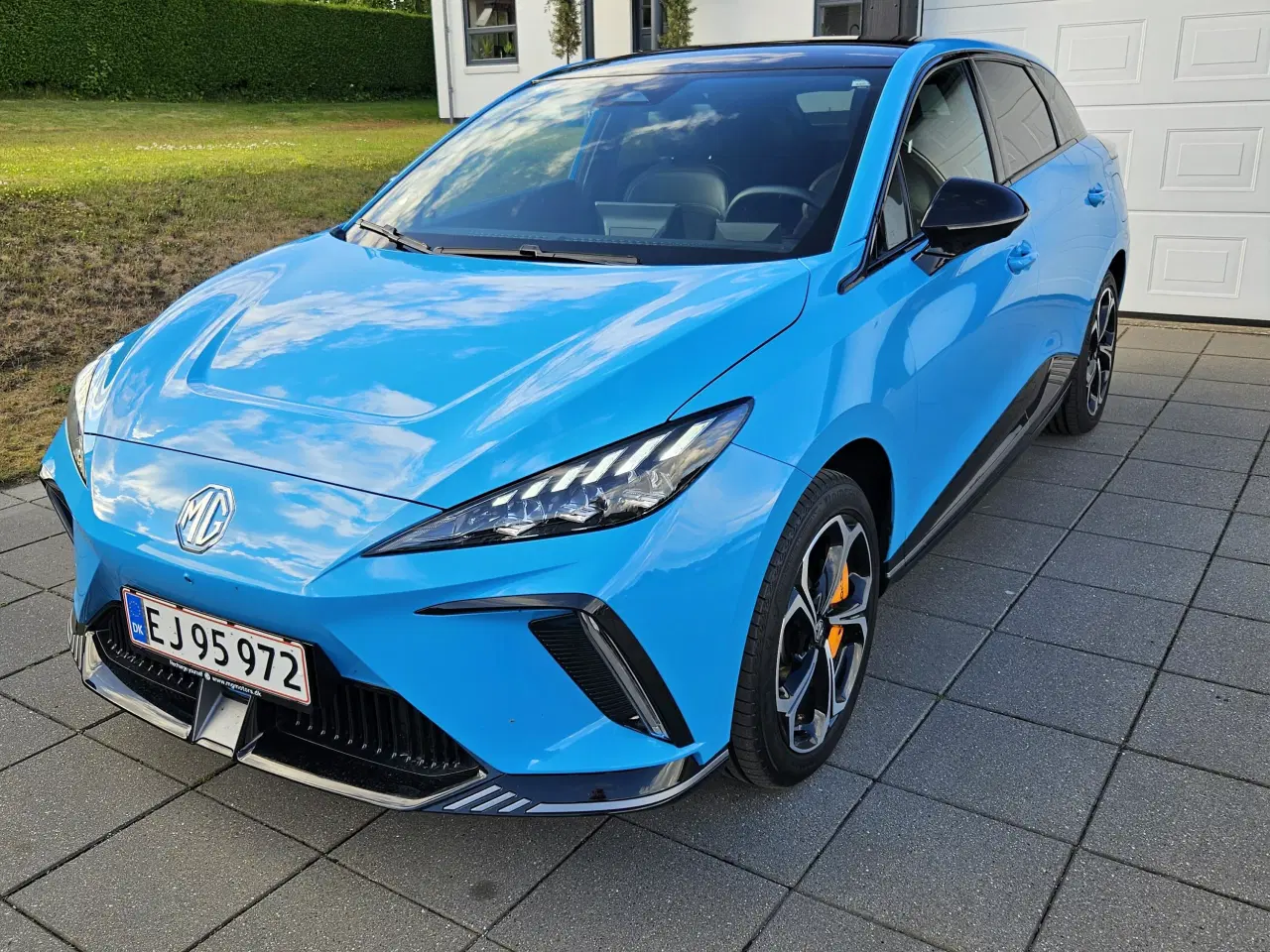 Billede 4 - X-POWER i Brighton Blue. Perfekt stand – som ny.