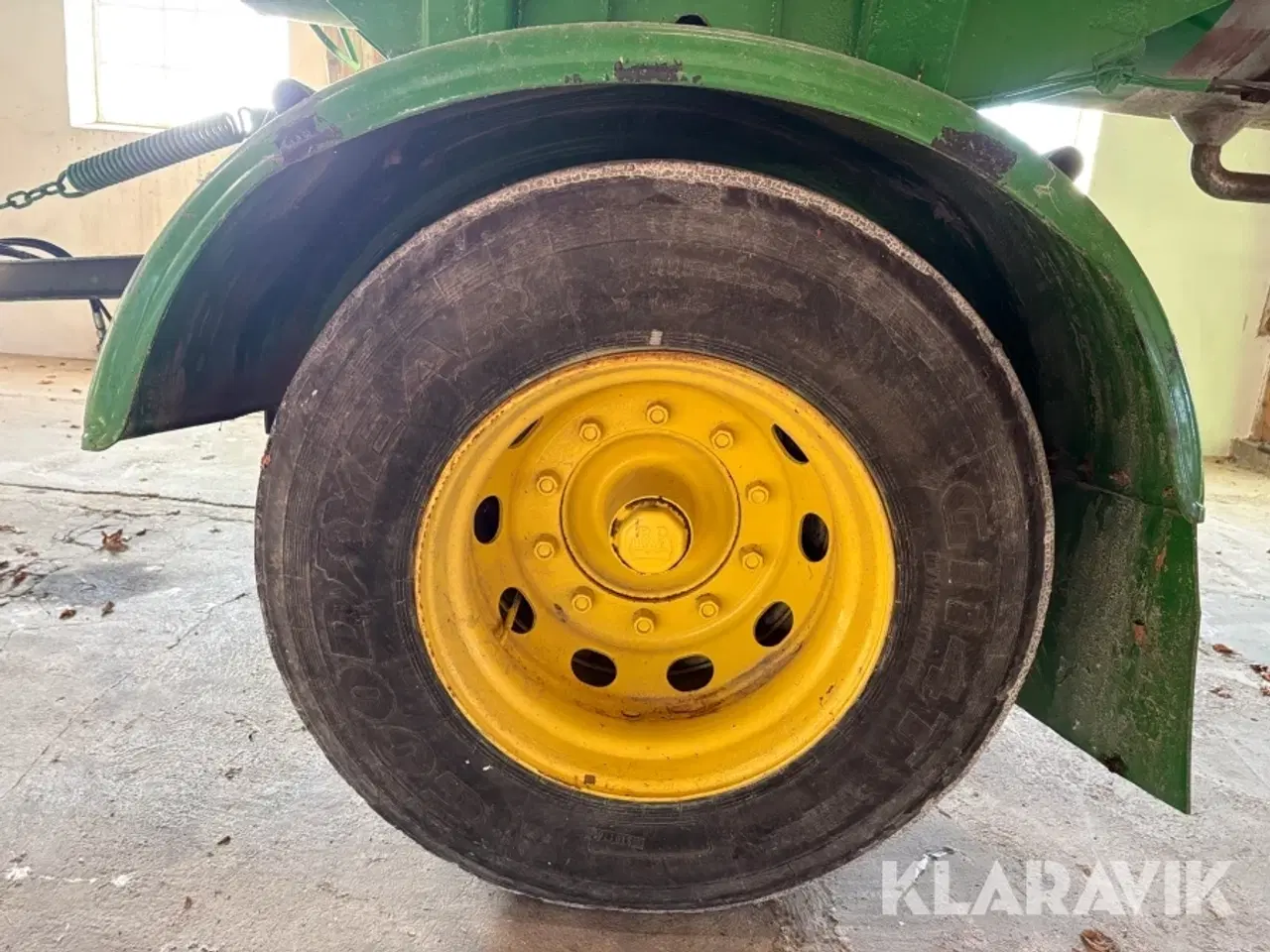 Billede 12 - Galvaniseret vandvogn 3-akslet