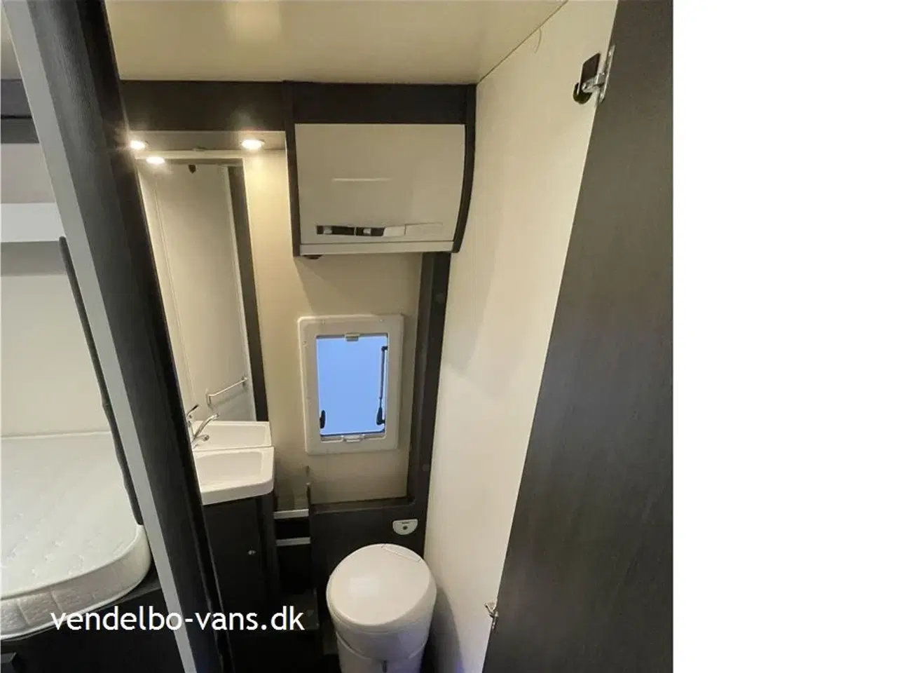 Billede 11 - 2021 - Rollerteam Kronos 287P   Enkeltsenge og face to face siddegruppe