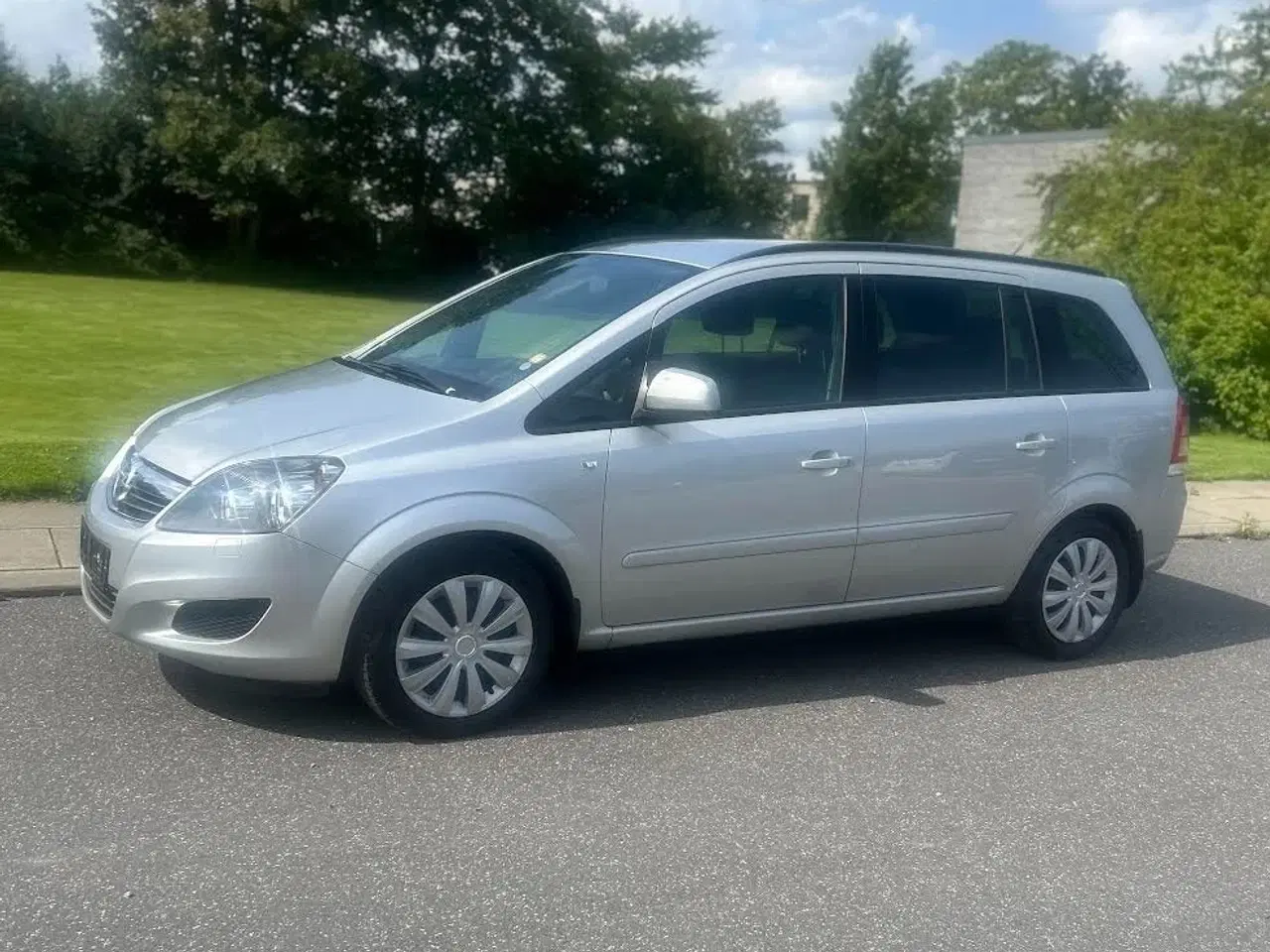 Billede 1 - Opel Zafira 1,7 CDTi 125 Classic eco