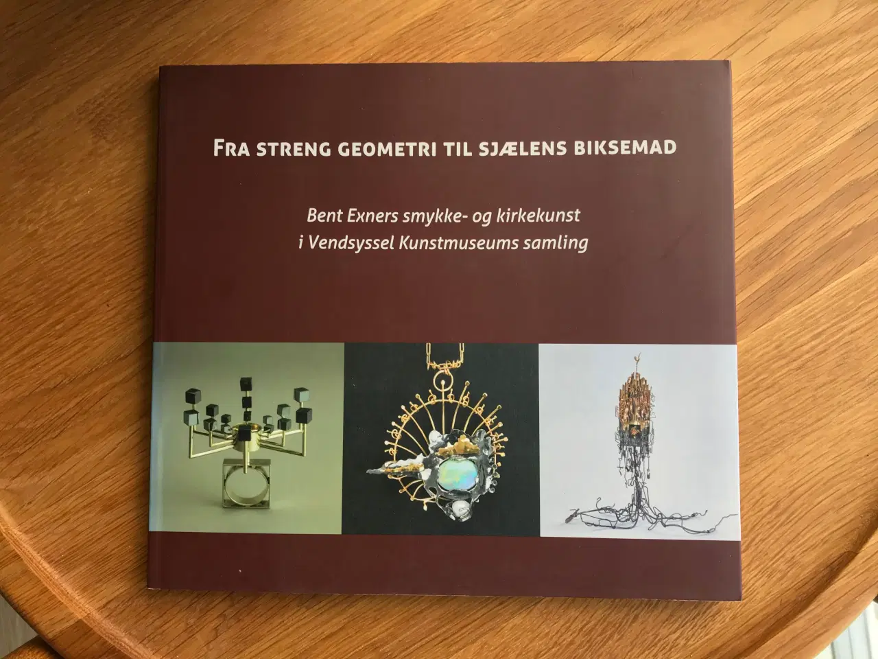 Billede 1 - Fra streng geometri ..  Bent Exners smykke- og ...