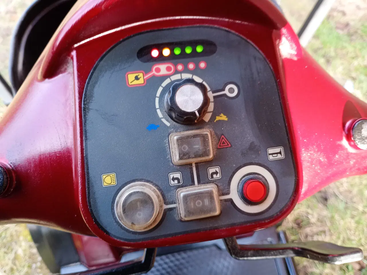 Billede 10 - Stor driftsikker 4-hjulet el-scooter med tag