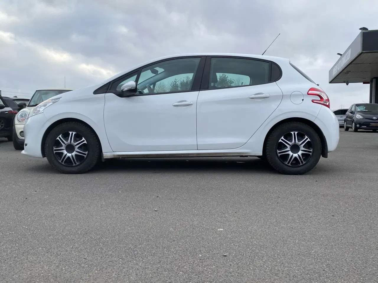 Billede 5 - Peugeot 208 1,2 VTi Active 82HK 5d