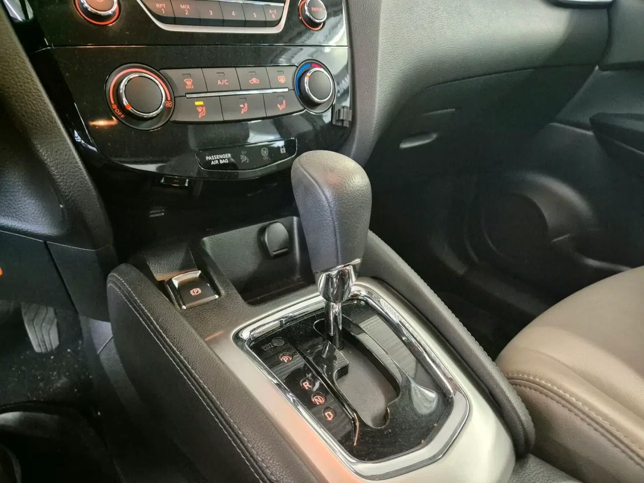 Billede 11 - Nissan Qashqai 1,2 Dig-T Visia 4X2 X-Tronic 115HK 5d 6g Aut.