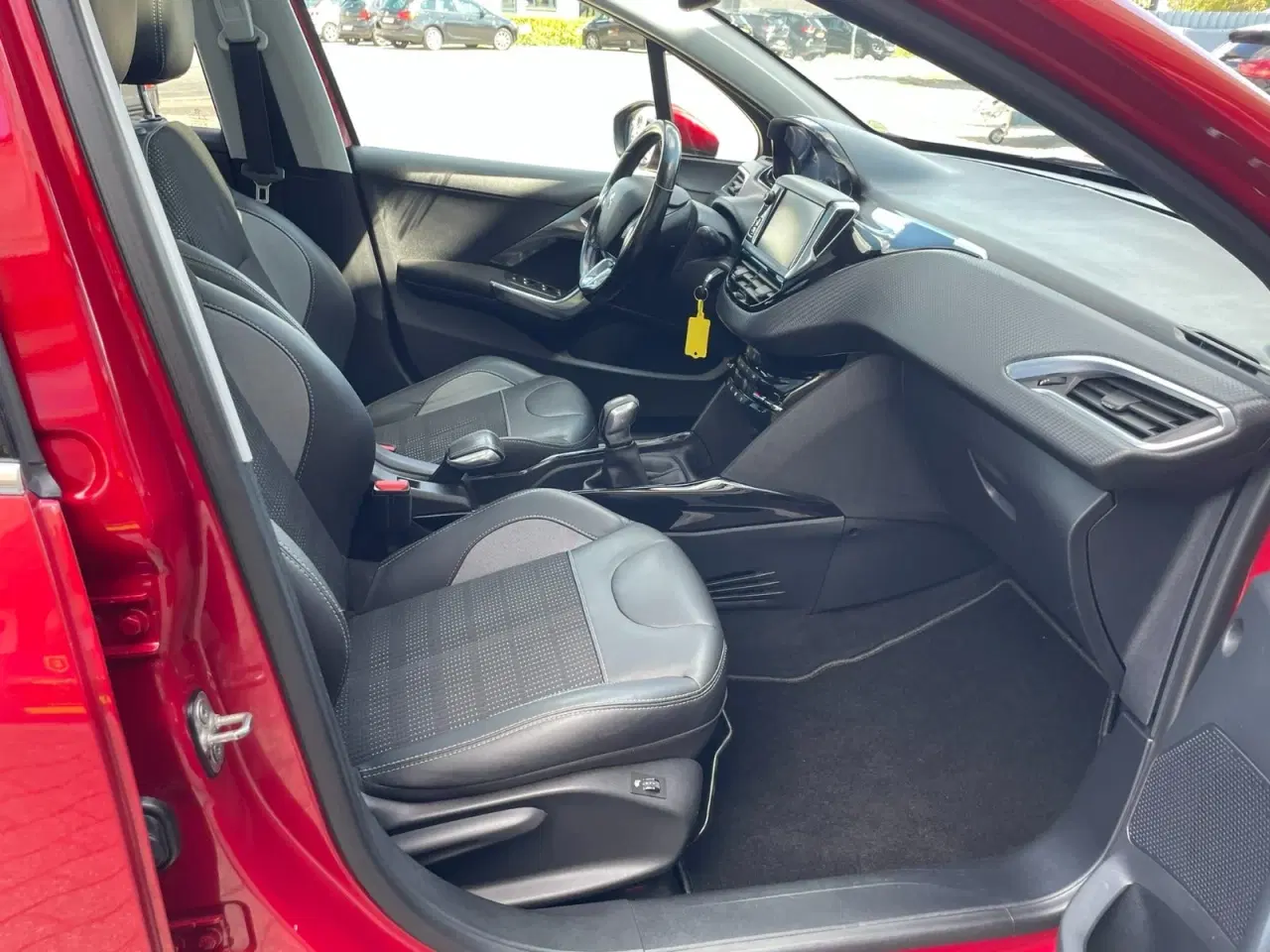 Billede 13 - Peugeot 2008 1,2 e-THP 110 Allure Sky