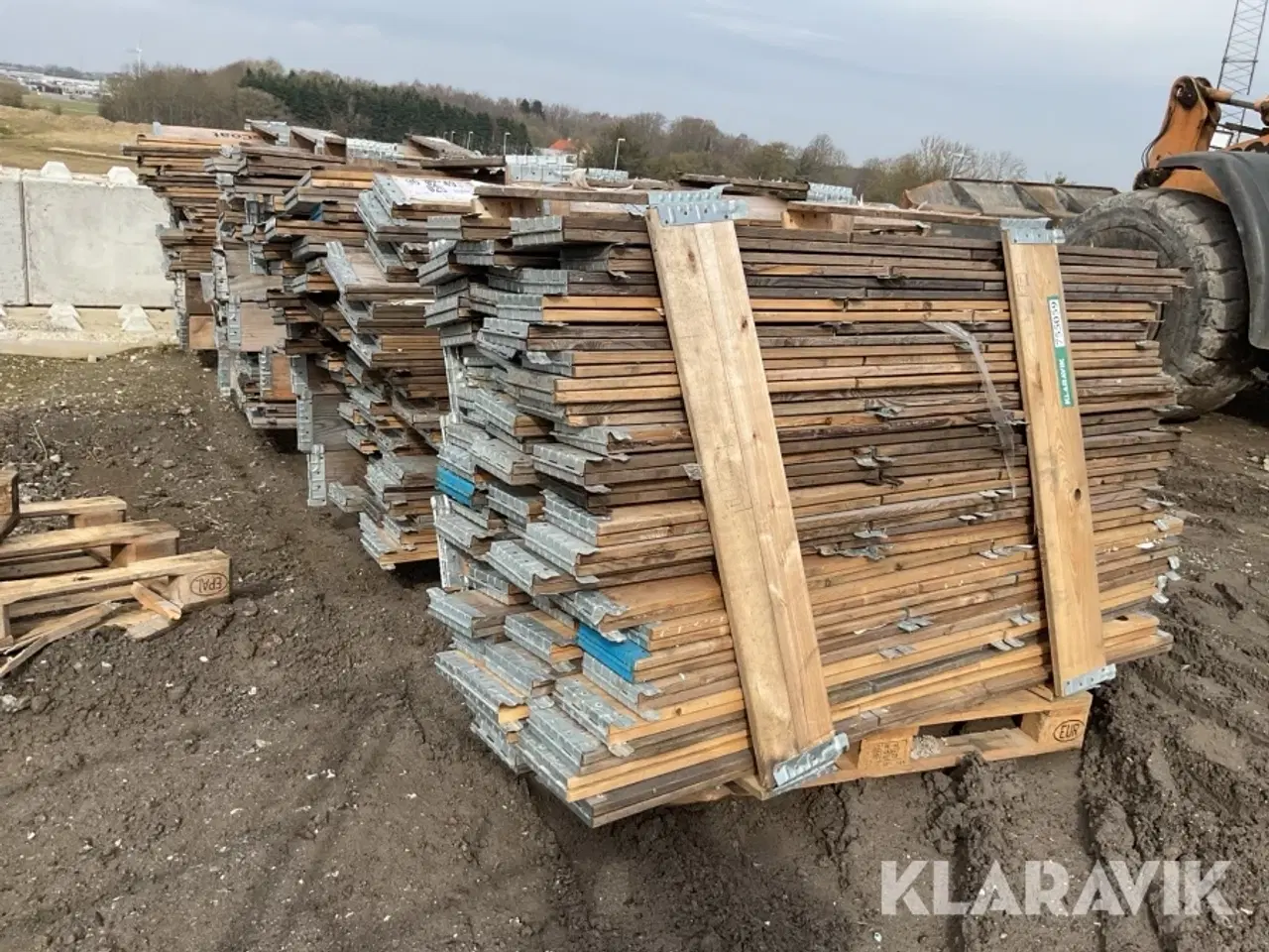 Billede 3 - Stort Lot af pallerammer ca 280 styk