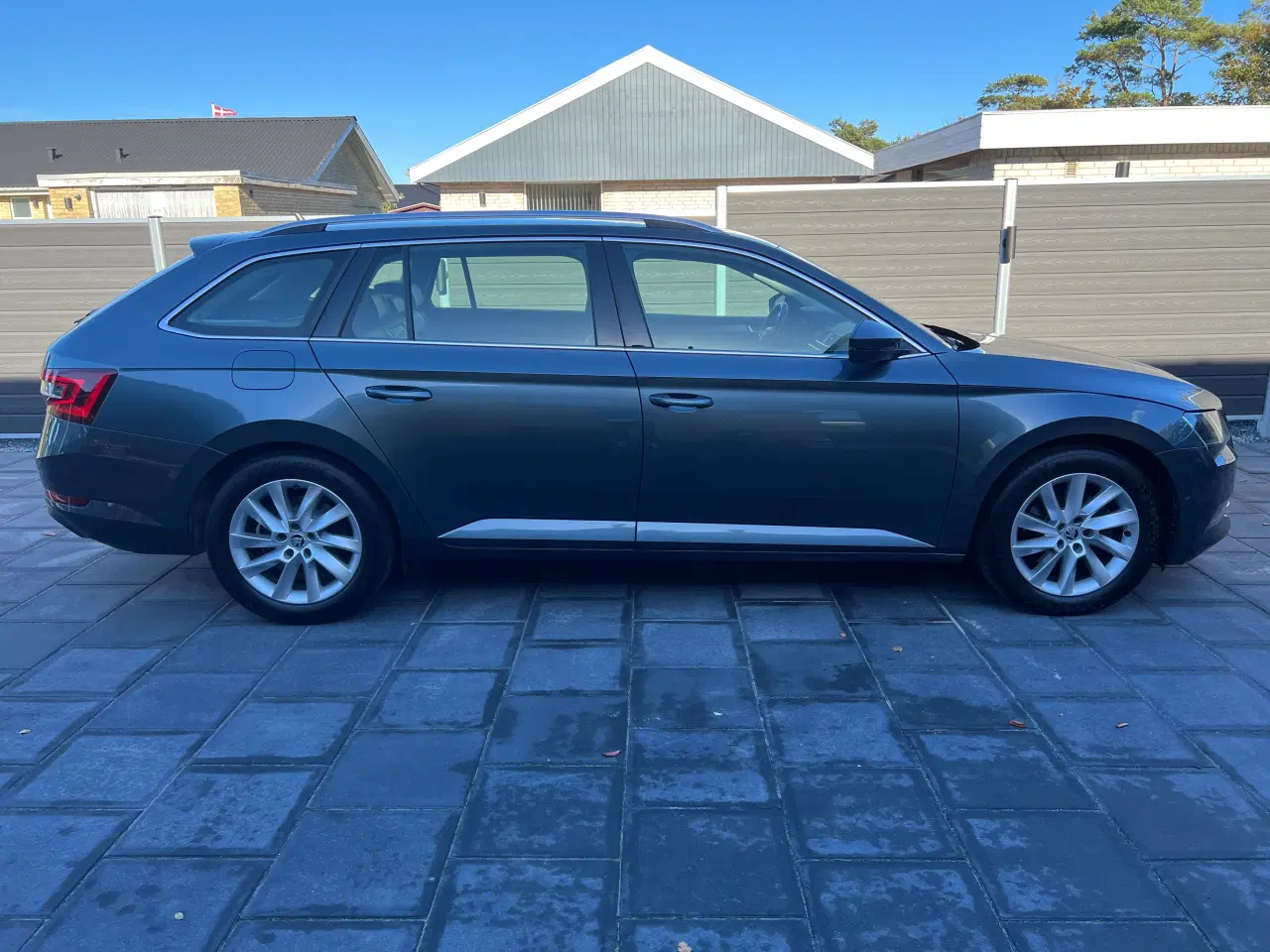 Billede 2 - Billig skoda superb 1,4 tsi DSG