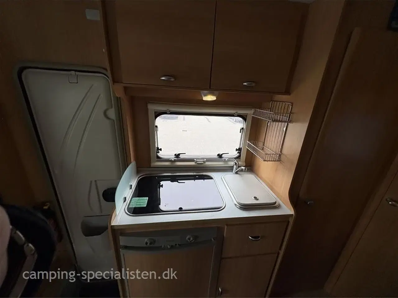 Billede 7 - 2007 - Elnagh Baron 120 L   Elnagh Baron 120L 2007 - Se den nu hos Camping-Specialisten.dk