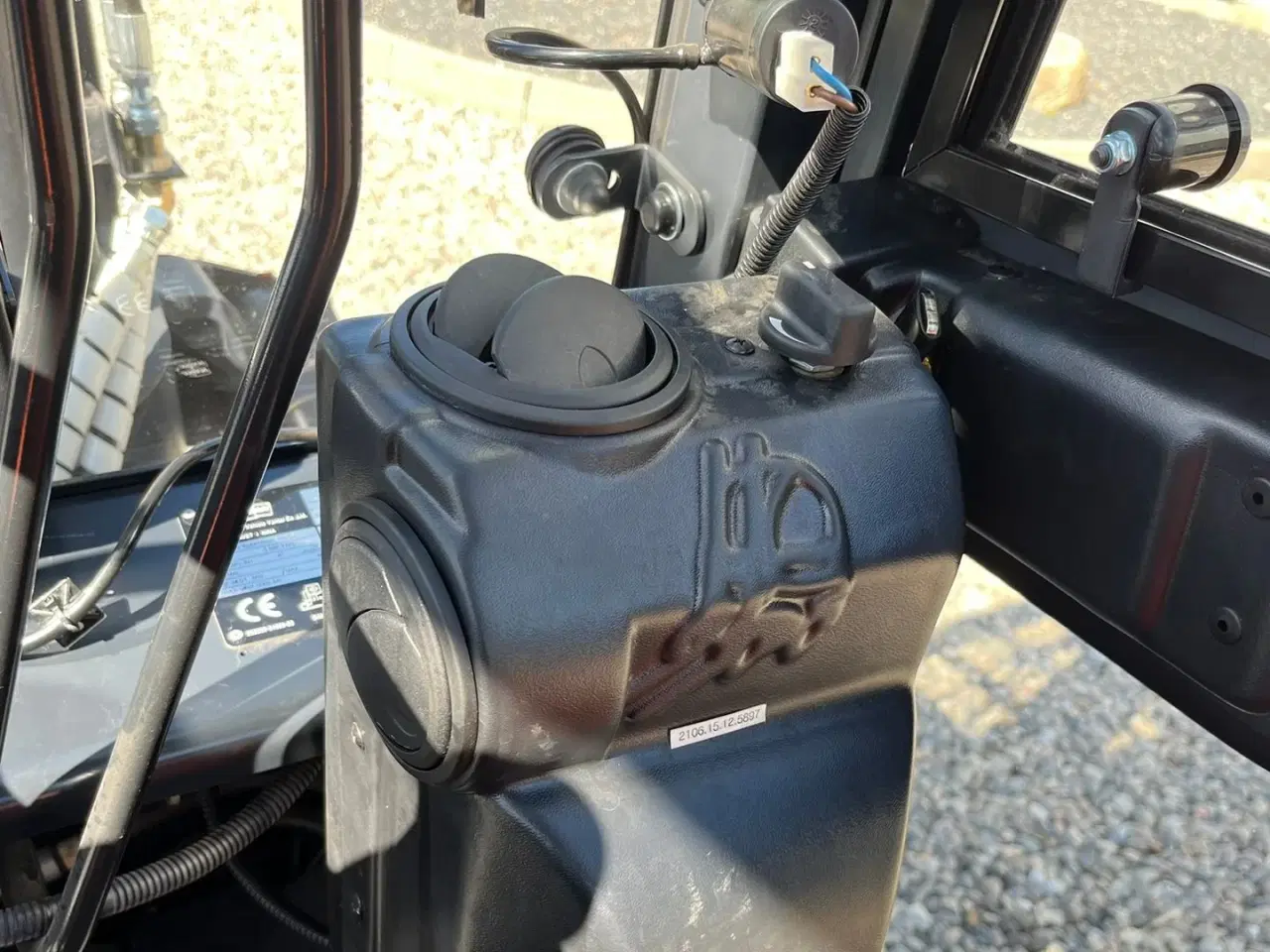 Billede 6 - Doosan D30 G med kabine og KUN 57 TIMER FRA NY, MED TIME GARENTI