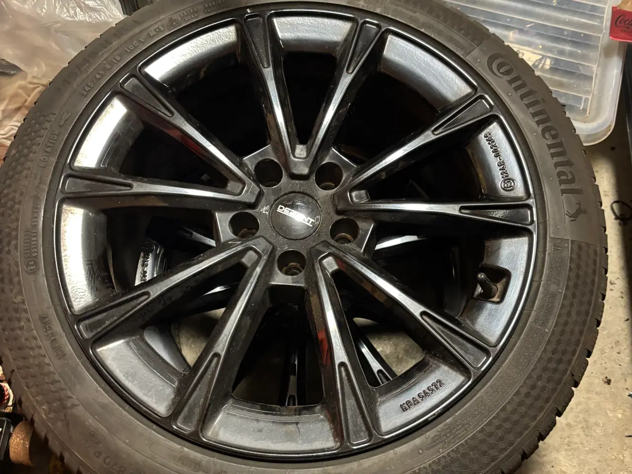 Billede 1 - Continental vinterdæk 245/45 R18