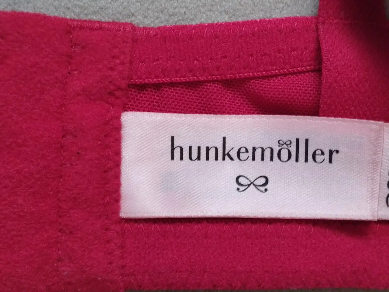 Billede 10 - 2 BH  med bøjler, HUNKEMÖLLER str. 75 F G og BRITH
