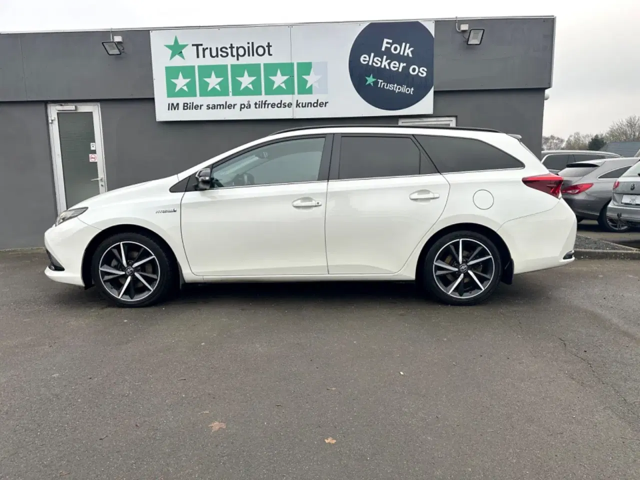 Billede 2 - Toyota Auris 1,8 Hybrid H2 Style Touring Sports CVT