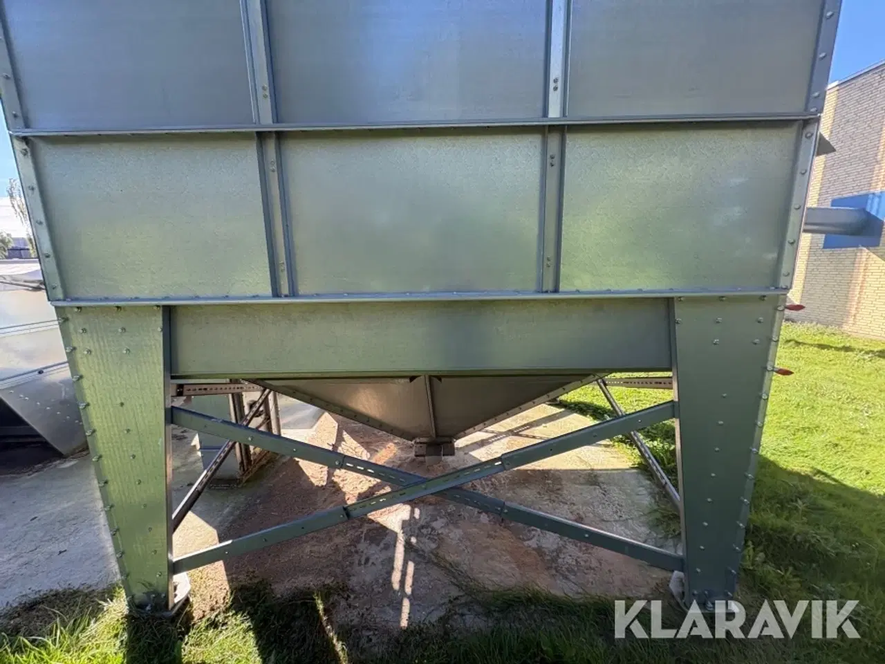 Billede 7 - Udendørssilo BM 300 galvaniseret med fyldebeholder og vægt MU-300