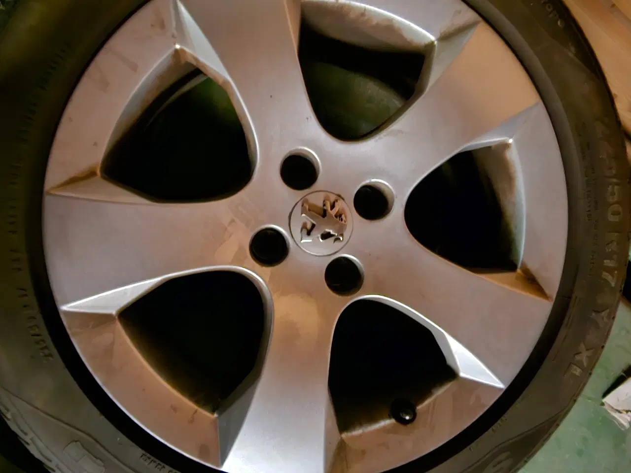 Billede 5 - 4 sommerdæk på alufælge