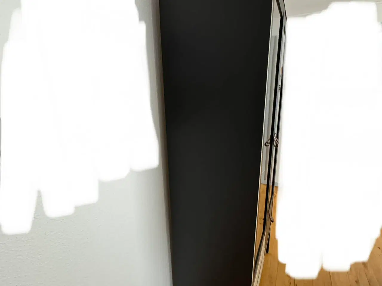 Billede 2 - Tulino Vitrineskab