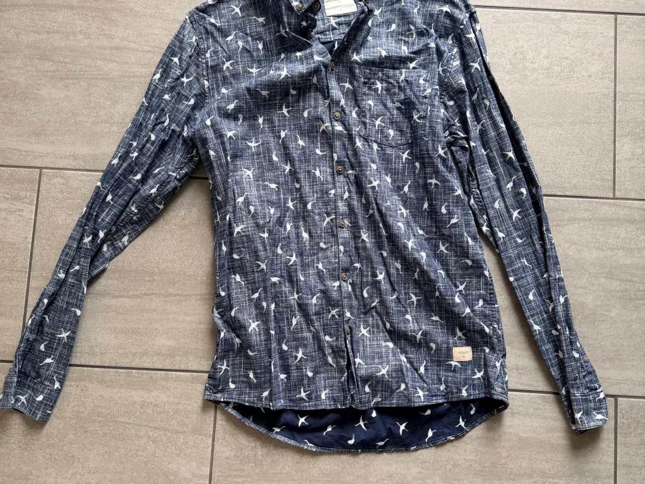 Billede 1 - Minimum Skjorte i str. L