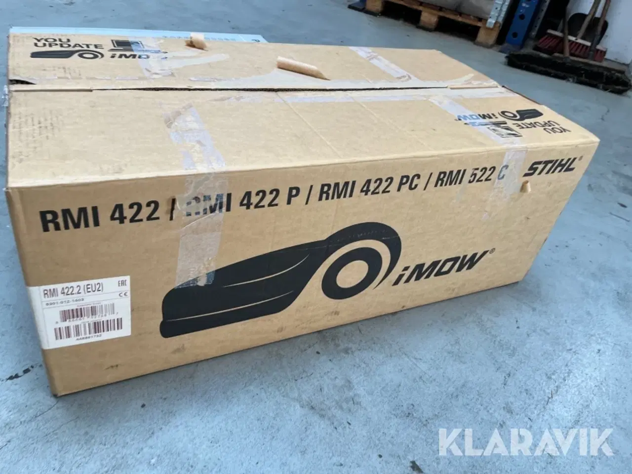 Billede 2 - Robotplæneklipper Stihl RMI422 og garage