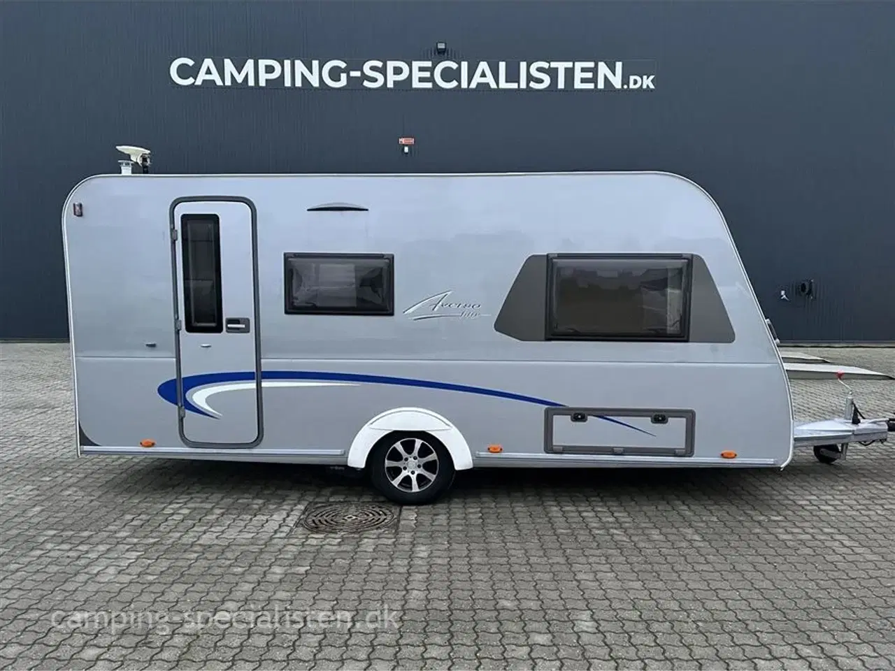 Billede 1 - 2012 - Bürstner Averso 450 TS   Bürstner Averso 450 TS 2012 - Se den nu hos Camping-Specialisten.dk