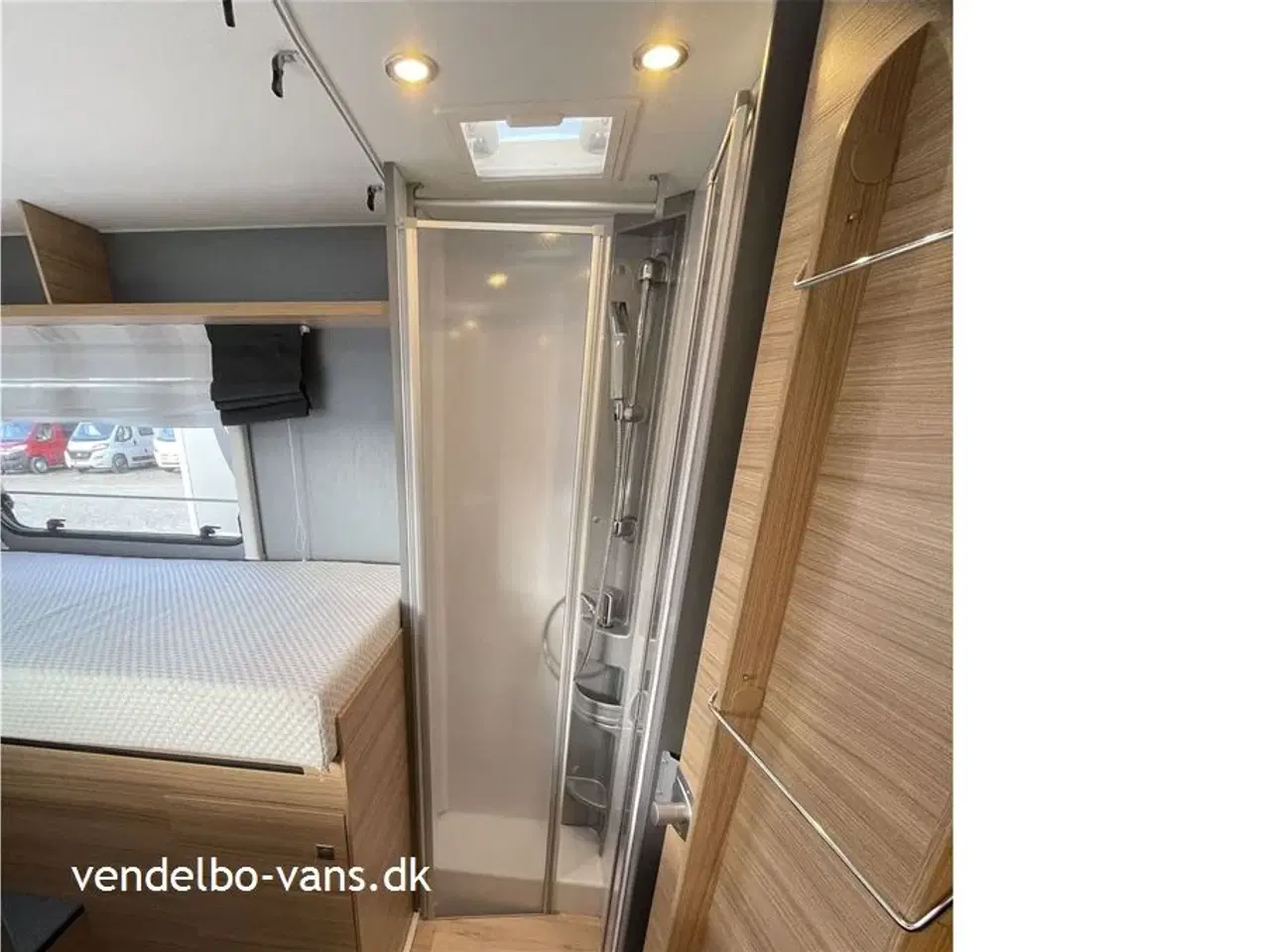 Billede 8 - 2020 - Dethleffs Trend Edition T 7057 EB   Trend Edition den elegante model med stål look på skabene