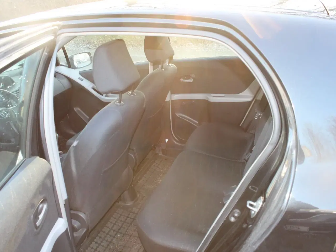 Billede 4 - Toyota Yaris 1,4 D-4D Luna