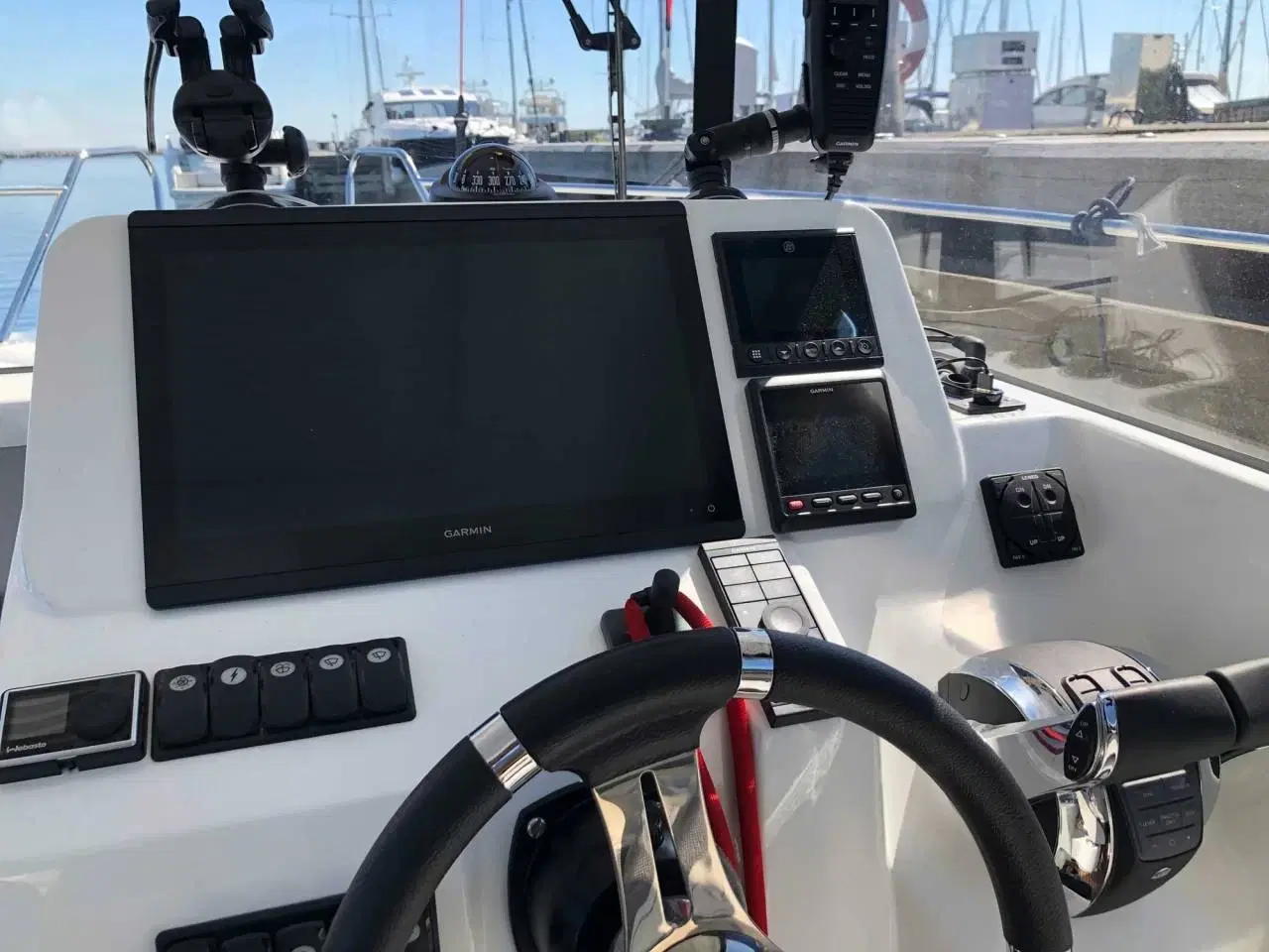 Billede 39 - Beneteau Barracuda 8 - Mercury 400 HK/Udstyr