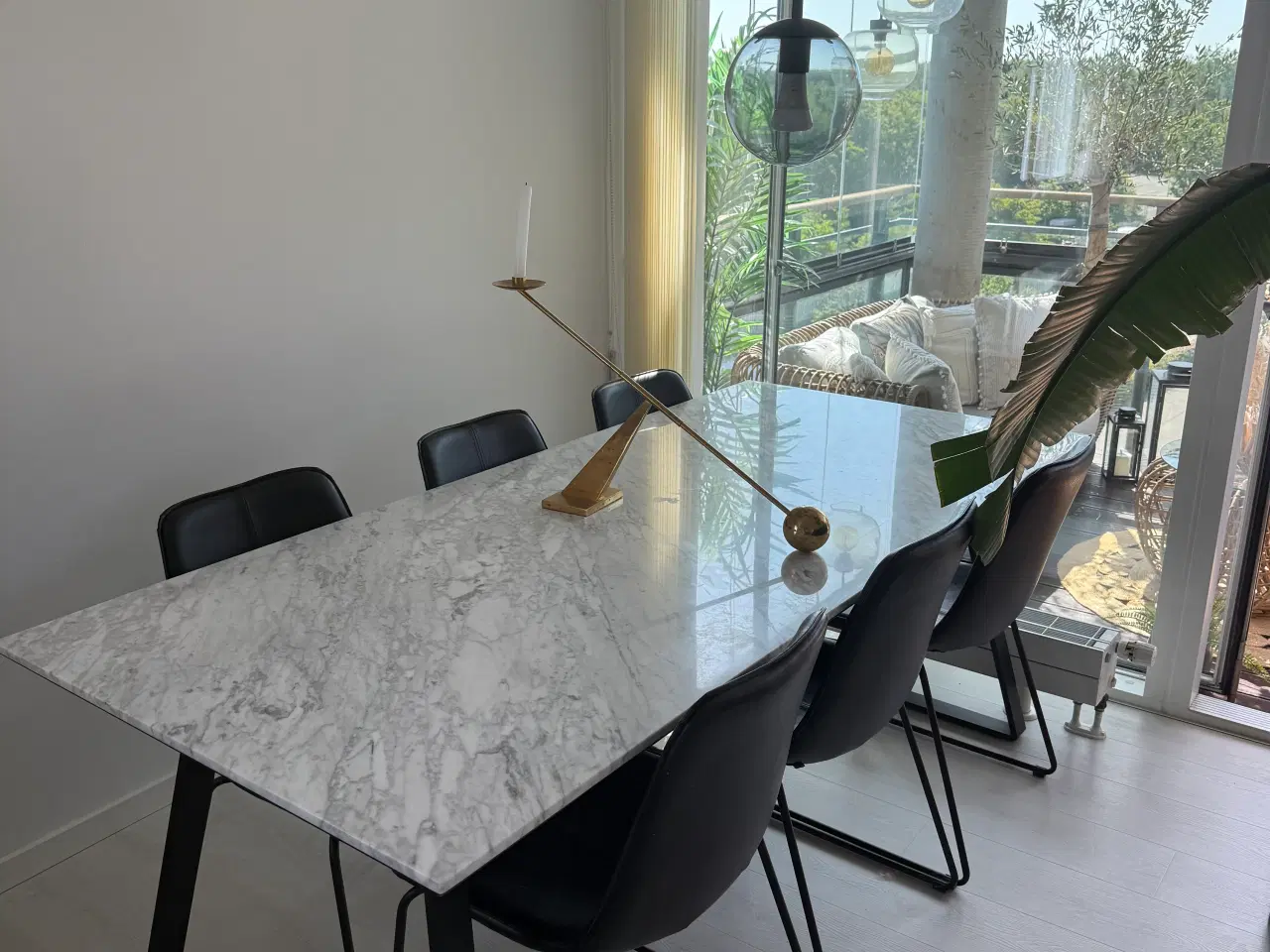 Billede 2 - Spisebord i marmor