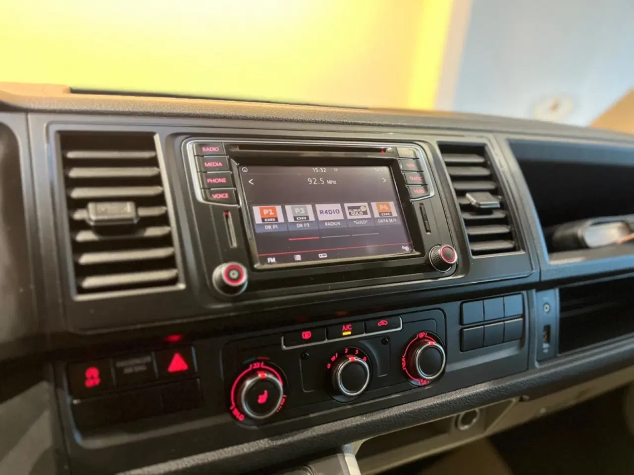 Billede 16 - VW Transporter 2,0 TDi 150 Kassevogn DSG kort